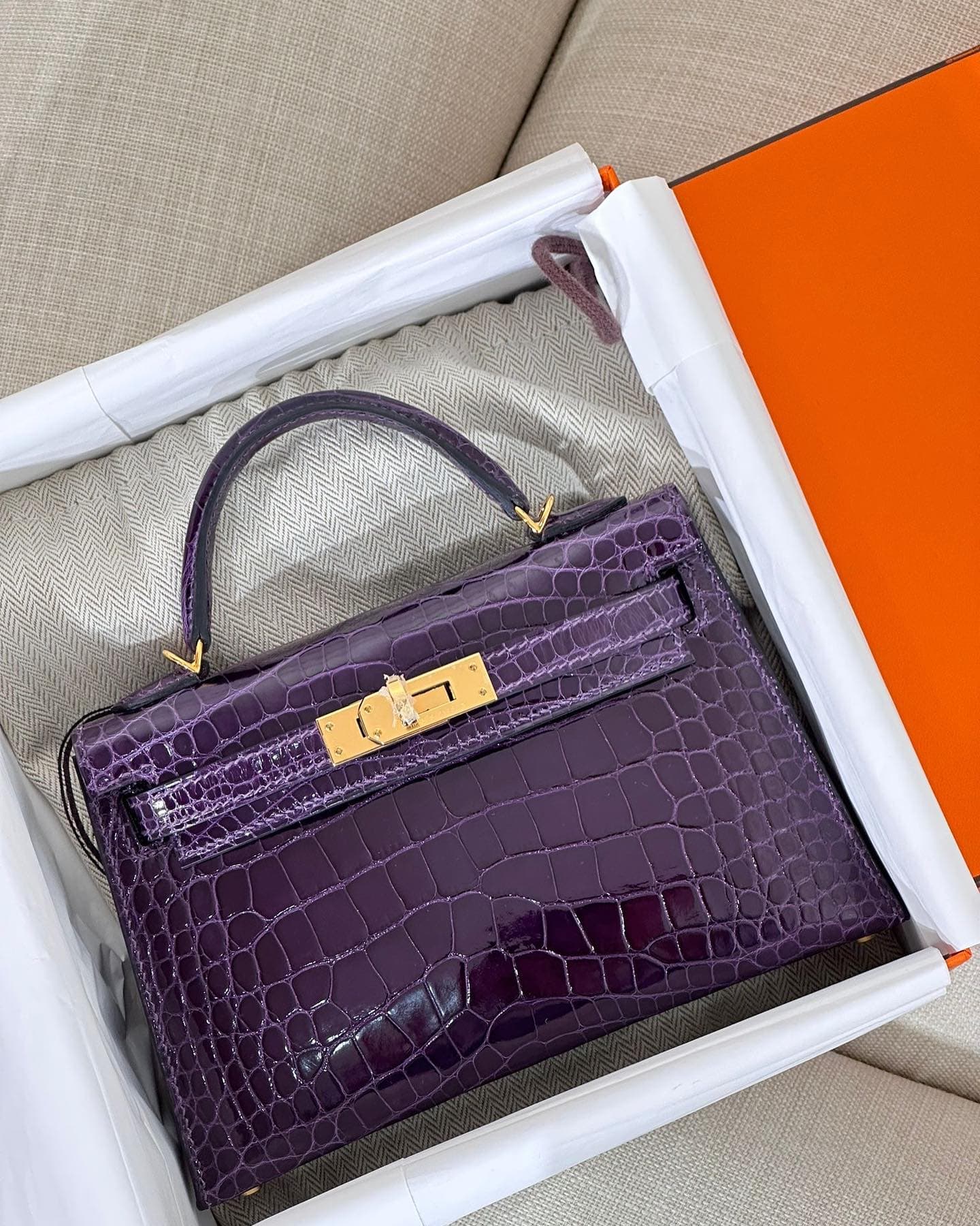 Hermès Mini Kelly II Crocodile in violet